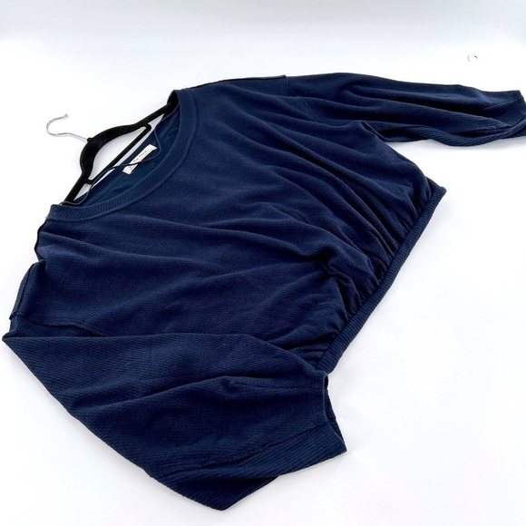 Free People Women Cuddle Bubble Mixed Knit Top Dark Navy Blue Size XS oversized - Picture 8 of 15